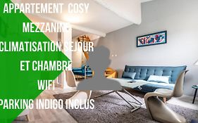 Le Charme du médiéval dans un appartement cosy