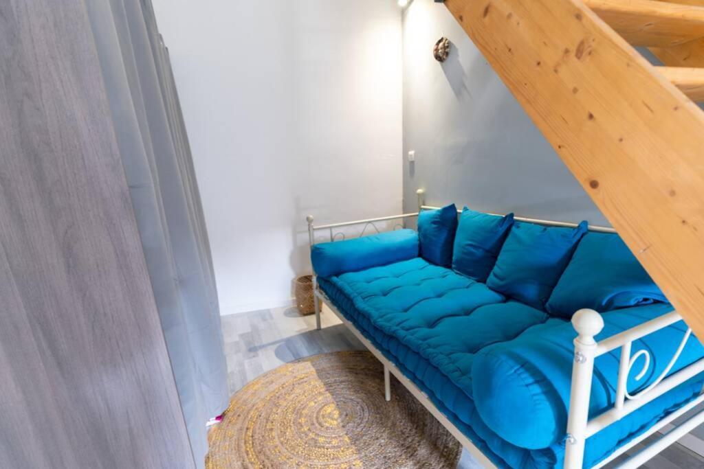 Le Charme du médiéval dans un appartement cosy Hyères Esterno foto